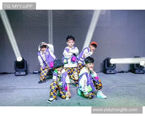 街舞文化的魅力与挑战：深入分析北京街舞队员的心理素质与团队精神