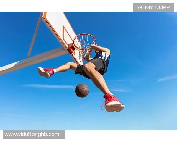 球类运动的魅力：探索足球、篮球、网球等多项运动的竞技精神与文化传承